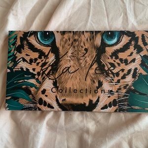 18 color eyeshadow pallete high pigmented cruelty free